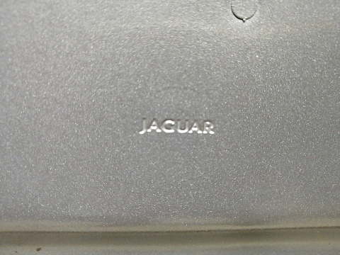 Фотография детали AA044949; Дверь передняя левая (C2D1161) для Jaguar XJ/БУ; Оригинал; Р2, Удовлетворительное; . Фото номер 25