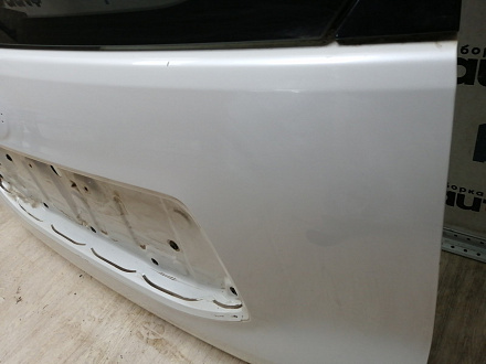 AA045271; Крышка багажника (67005-60F50) для Lexus GX460/БУ; Оригинал; Р1, Мелкий дефект; 