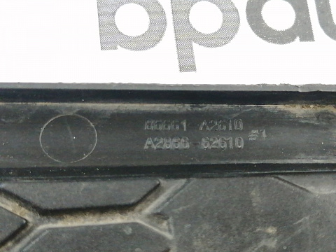 Фотография детали AA045557; Решетка заднего бампера левая; под паркт. (86661-A2610) для Kia CEED/БУ; Оригинал; Р1, Мелкий дефект; . Фото номер 15