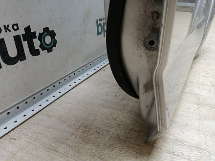 AA045293; Дверь задняя левая, под расширитель, Long (67004-42110) для Toyota Rav4/БУ; Оригинал; Р1, Мелкий дефект; 