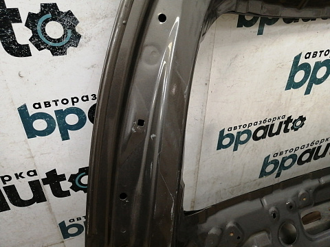 Фотография детали AA043228; Крышка багажника (67005-42430) для Toyota Rav4 40 (2013 — 2015)/БУ; Оригинал; Р2, Удовлетворительное; . Фото номер 20