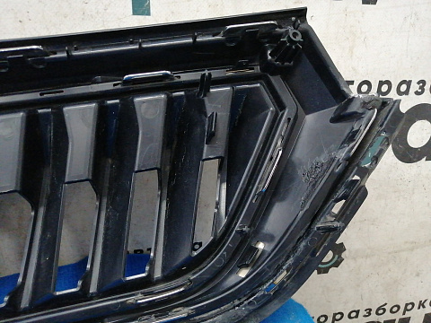 Фотография детали AA028312; Решетка радиатора (60U853668) для Skoda Rapid II (2020-н.в.)/БУ; Оригинал; Р2, Удовлетворительное; . Фото номер 11