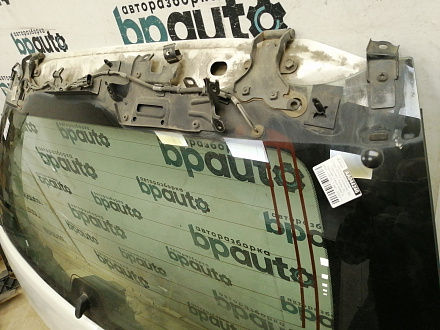 AA044246; Крышка багажника (67005-60F50) для Lexus GX460/БУ; Оригинал; Р1, Мелкий дефект; 