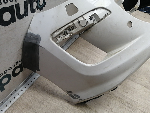 Фотография детали AA045943; Бампер передний; под паркт.; под омыват. (9680484677) для Peugeot 308 I (2008-2011)/БУ; Оригинал; Р2, Удовлетворительное; . Фото номер 6