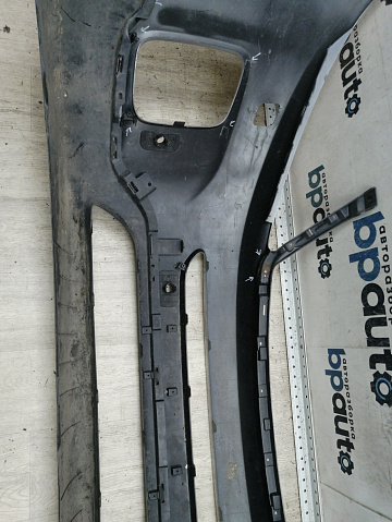 Фотография детали AA044586; Бампер передний; под паркт.; под омыват. (86511-2P500) для Kia Sorento II рест. (2012- 2020)/БУ; Оригинал; Р2, Удовлетворительное; . Фото номер 22