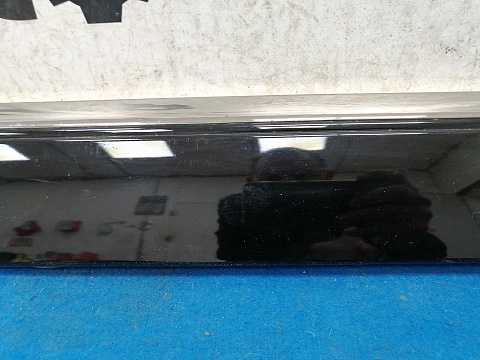 Фотография детали AA031992; Накладка на дверь передняя правая, молдинг (75731-60190) для Lexus GX460/БУ; Оригинал; Р1, Мелкий дефект; . Фото номер 4