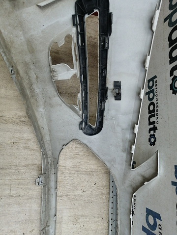 Фотография детали AA046124; Бампер передний; под паркт.; без омыват. (BS71-17757-A) для Ford Mondeo/БУ; Оригинал; Р1, Мелкий дефект; . Фото номер 20