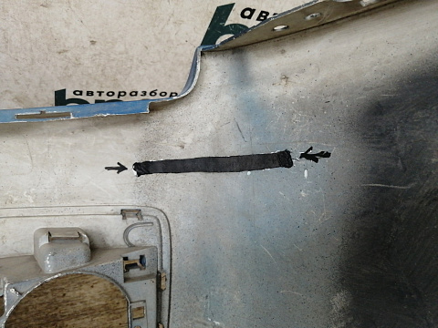 Фотография детали AA030709; Бампер передний; без паркт.; без омыват. (4M51-17K819-A) для Ford Focus/БУ; Оригинал; Р2, Удовлетворительное; . Фото номер 13