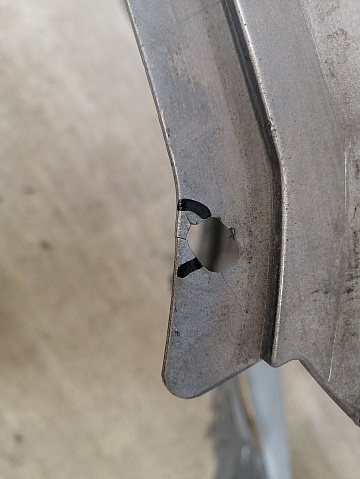 Фотография детали AA001089; Бампер передний; под паркт.; под омыват. (7P5 807 221 D) для Porsche Cayenne II рест. (958) (2014-2018)/БУ; Оригинал; Р1, Мелкий дефект; . Фото номер 14