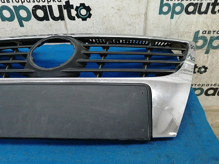 AA030413; Решетка радиатора (3C0853651AD) для Volkswagen Passat/БУ; Оригинал; Р2, Удовлетворительное; 