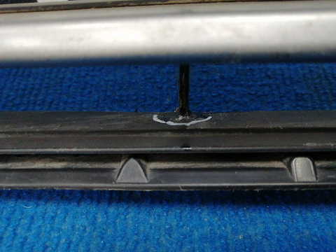 Фотография детали AA038709; Решетка переднего бампера (53102-60010) для Lexus LX570, LX450D рест. (2012 — 2015)/БУ; Оригинал; Р1, Мелкий дефект; . Фото номер 10