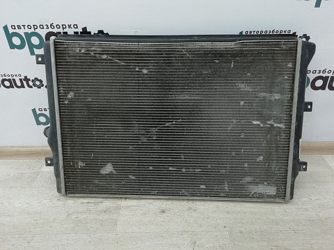 Фотография детали AA001316; Радиатор охлаждения (1K0 121 251 BK) для Audi/БУ; Оригинал; Р1, Мелкий дефект; . Фото номер 3
