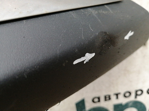 Фотография детали AA031506; Накладка на нижнюю часть переднего бампера (52711-42040) для Toyota Rav4 40 (2013 — 2015)/БУ; Оригинал; Р2, Удовлетворительное; . Фото номер 3