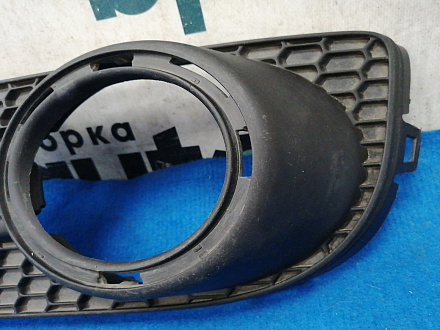 AA028464; Накладка ПТФ левая, Sport-Style (5N0853665H) для Volkswagen Tiguan I рест. (2011- 2016)/БУ; Оригинал; Р1, Мелкий дефект; 