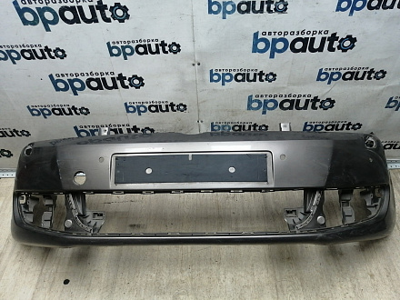 BA000249; Бампер передний; под паркт.; под омыват. (5M0807221N) для Volkswagen Golf Plus II (2009-2014)/БУ; Оригинал; Р1, Мелкий дефект; 