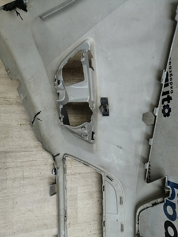 Фотография детали AA046128; Бампер передний; под паркт.; под омыват. (7S71-17757-A) для Ford Mondeo/БУ; Оригинал; Р1, Мелкий дефект; . Фото номер 28