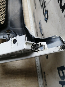 AA045693; Бампер передний, Track-Field; без паркт.; под омыват. (5N0807221T) для Volkswagen Tiguan I рест. (2011- 2016)/БУ; Оригинал; Р1, Мелкий дефект; 