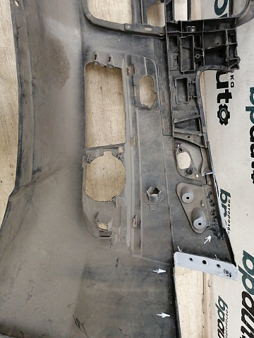 Фотография детали AA000518; Бампер передний; под паркт.; под омыват. (4F0 807 437 E) для Audi A6 III (C6) Sedan (2004-2008)/БУ; Оригинал; Р1, Мелкий дефект; . Фото номер 22