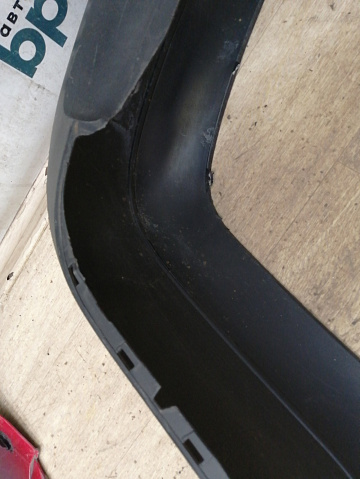 Фотография детали AA043495; Бампер задний, длинный; без паркт. (2K3807421) для Volkswagen Caddy/БУ; Оригинал; Р1, Мелкий дефект; . Фото номер 15