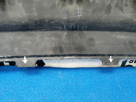 Фотография детали AA022677; Юбка заднего бампера (52169-50020) для Lexus LS IV рест. (2010- 2012)/БУ; Оригинал; Р1, Мелкий дефект; . Фото номер 8