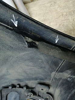 AA045564; Бампер передний; под паркт.; под омыват. (51117178068) для BMW 5 серия Е60 Е61/БУ; Оригинал; Р1, Мелкий дефект; 