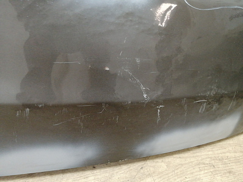 Фотография детали AA043228; Крышка багажника (67005-42430) для Toyota Rav4 40 (2013 — 2015)/БУ; Оригинал; Р2, Удовлетворительное; . Фото номер 11