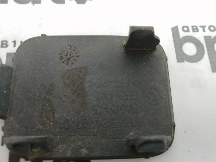 AA045963; Заглушка буксир.крюка переднего бампера (51117184707) для BMW 5 серия Е60 Е61/БУ; Оригинал; Р1, Мелкий дефект; 