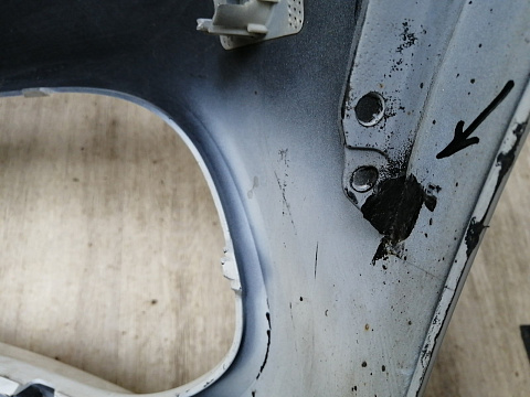 Фотография детали AA046107; Бампер передний, AMG; под паркт.; без омыват. (A2058850925) для Mercedes-Benz C-klasse IV (W205) (2014-2018)/БУ; Оригинал; Р1, Мелкий дефект; . Фото номер 18