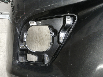 AA044786; Бампер передний; без паркт.; под омыват. (52119-0K840) для Toyota Hilux VIII (2015 - 2020)/БУ; Оригинал; Р2, Удовлетворительное; 