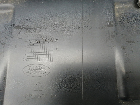 Фотография детали AA017619; Решетка переднего бампера, Autobiography (BH4M-17F021-A) для Land Rover Range Rover III рест.2 (2009 - 20012)/БУ; Оригинал; Р3, Под восстановление; . Фото номер 7