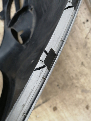 Фотография детали AA038174; Бампер передний; под паркт.; без омыват. (96660434) для Opel Antara (2007 - 2011)/БУ; Оригинал; Р1, Мелкий дефект; . Фото номер 17