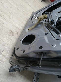 AA046069; Дверь передняя левая (H010A-1KLMA) для Nissan Juke/БУ; Оригинал; Р1, Мелкий дефект; 