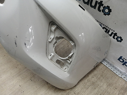 AA044531; Бампер передний; без паркт.; под омыват. (52119-0K840) для Toyota Hilux VIII (2015 - 2020)/БУ; Оригинал; Р1, Мелкий дефект; 