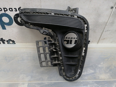 AA046341; Накладка ПТФ левая (86523-H0000) для Kia Rio IV Sedan (2017- 2020)/БУ; Оригинал; Р1, Мелкий дефект; 