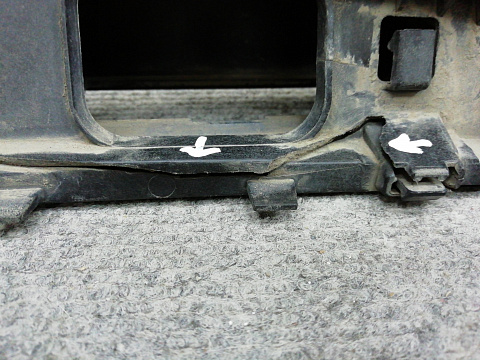 Фотография детали AA010224; Накладка крышки багажника (13322627) для Opel Insignia Wagon (2008 - 2014)/БУ; Оригинал; Р2, Удовлетворительное; . Фото номер 8