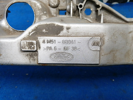 AA030865; Передняя панель (4M51-8B041-AN) для Ford Focus/БУ; Оригинал; Р2, Удовлетворительное; 