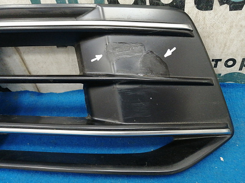 Фотография детали AA033821; Решетка переднего бампера правая (80A807682B) для Audi Q5 II (2017-2020)/БУ; Оригинал; Р2, Удовлетворительное; . Фото номер 3