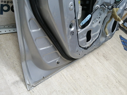 AA046069; Дверь передняя левая (H010A-1KLMA) для Nissan Juke/БУ; Оригинал; Р1, Мелкий дефект; 