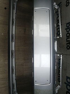 AA045979; Бампер передний; без паркт.; под омыват. (5K0807221) для Volkswagen Golf/БУ; Оригинал; Р1, Мелкий дефект; 