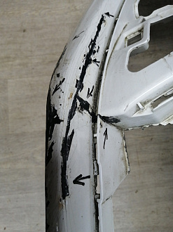 AA045692; Бампер передний; без паркт.; под омыват. (1T0 807 221 M) для Volkswagen Touran II (2010-2015)/БУ; Оригинал; Р1, Мелкий дефект; 