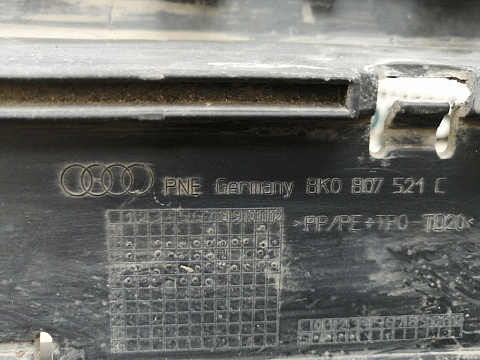 Фотография детали AA019387; Юбка заднего бампера, S-Line; без паркт. (8K0 807 521 C) для Audi A4 IV (B8) Sedan (2007-2011)/БУ; Оригинал; Р1, Мелкий дефект; . Фото номер 10