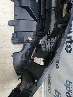 AA045866; Бампер передний; под паркт.; под омыват. (HY32-17F003-AAW) для Land Rover Discovery V L462 (2017 - 2020)/БУ; Оригинал; Р1, Мелкий дефект; 