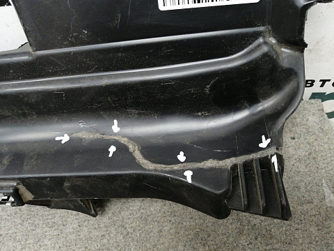 Фотография детали AA012993; Защита проводки сзади справа (A1668201069) для Mercedes-Benz/БУ; Оригинал; Р2, Удовлетворительное; . Фото номер 2