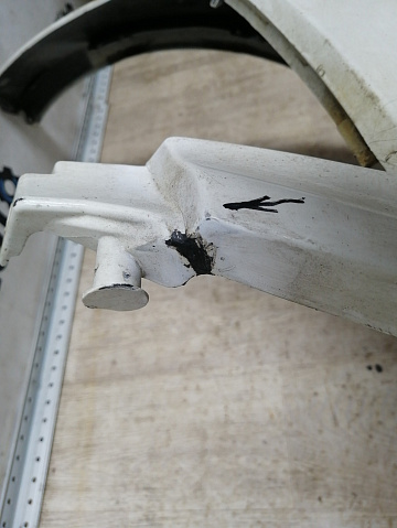 Фотография детали AA045422; Бампер передний; под паркт.; без омыват. (A1698857925) для Mercedes-Benz A-klasse II рест. (W169) (2008-2012)/БУ; Оригинал; Р1, Мелкий дефект; . Фото номер 8