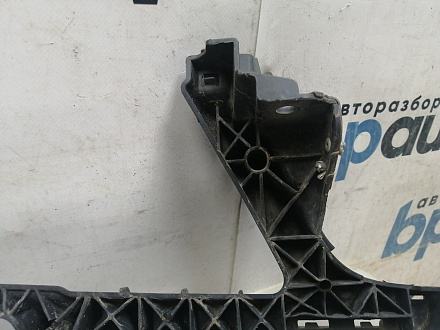 AA045501; Кронштейн, каркас переднего бампера левый (A2048850765) для Mercedes-Benz C-klasse III (W204) (2006-2011)/БУ; Оригинал; Р0, Хорошее; 