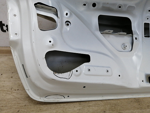 Фотография детали AA011500; Крышка багажника (64401-02F30) для Toyota Corolla 210 (2019-н.в.)/БУ; Оригинал; Р1, Мелкий дефект; . Фото номер 10