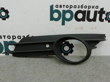 AA009948; Накладка ПТФ левая (13211478) для Opel Corsa/БУ; Оригинал; Р1, Мелкий дефект; 
