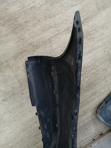 Фотография детали AA036653; Бампер задний, под молдинг; под паркт. (3AE807417A) для Volkswagen Passat B7 Sedan (2011- 2014)/БУ; Оригинал; Р1, Мелкий дефект; . Фото номер 13