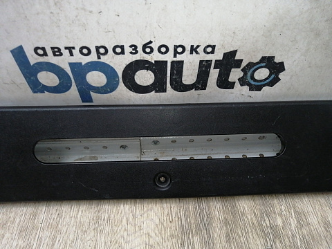 Фотография детали AA045181; Площадка под номер (86529-BW000) для Hyundai Creta II (2021-2023)/БУ; Оригинал; Р1, Мелкий дефект; . Фото номер 4