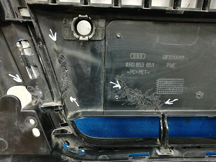 AA030018; Решётка радиатора; под паркт. (8R0 853 651) для Audi Q5 I (2008-2012)/БУ; Оригинал; Р2, Удовлетворительное; 